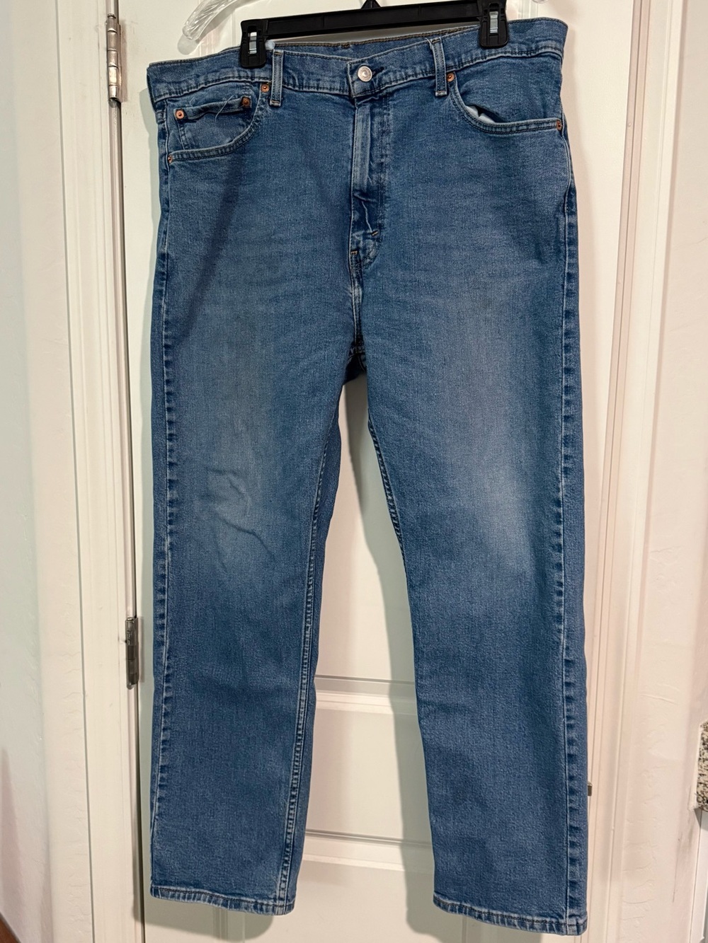 Levi’s 505 Jeans W40 L30 Regular Fit Straight Leg Light Wash- great pants